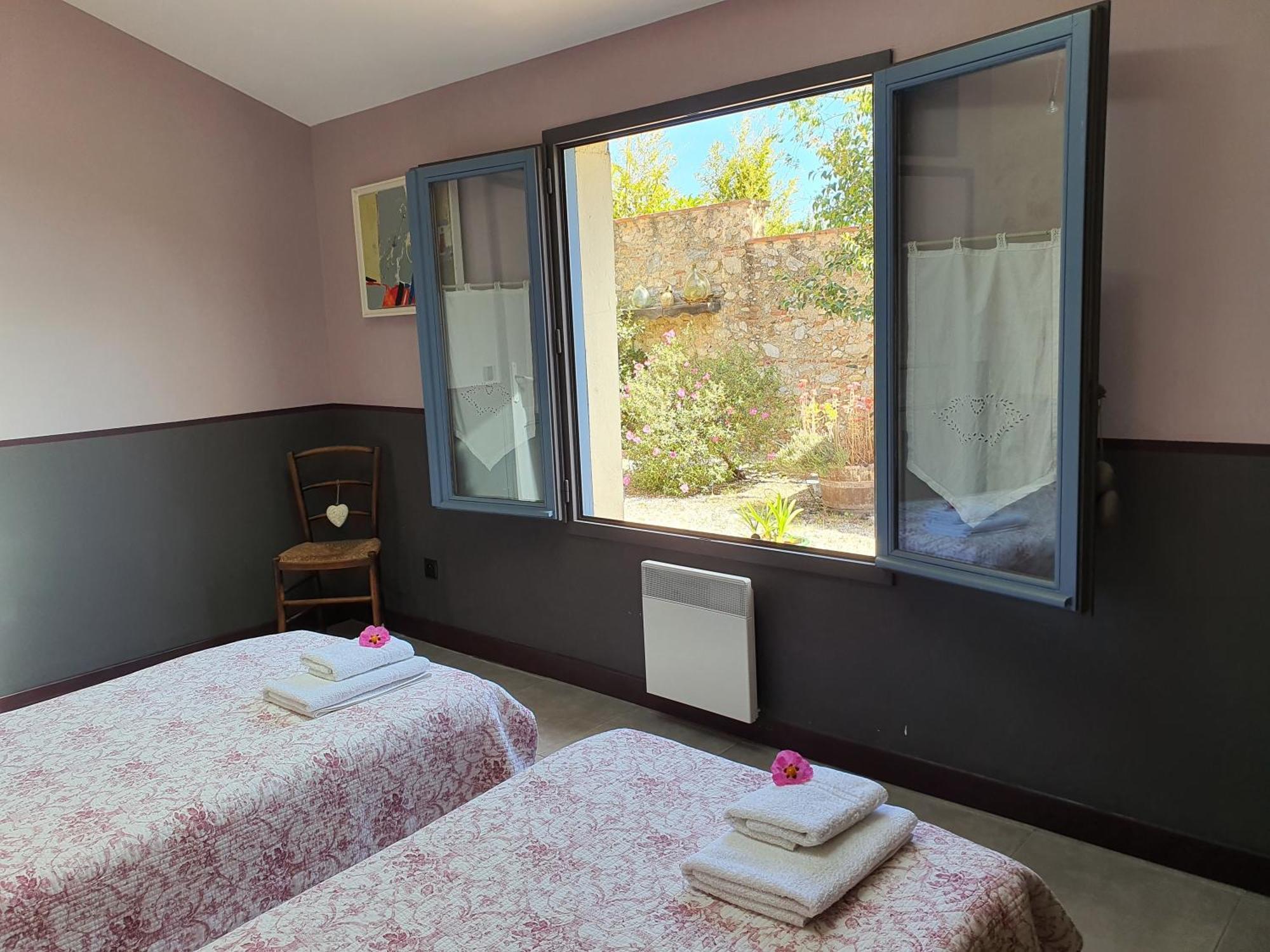 Le Clos Des Pins Claira Quarto foto